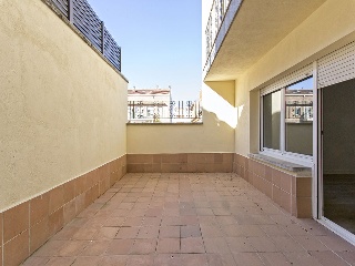Edificio en C/ Ramon i Cajal,  Sant Fruitós de Bages, Barcelona 19