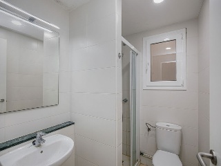 Piso en C/ Montseny, Girona 13
