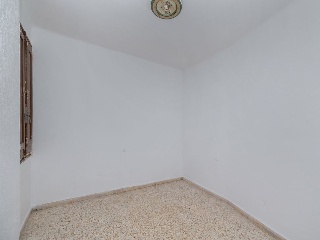 Piso en C/ Montcada, Tortosa (Tarragona) 7