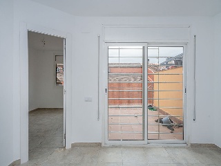Piso en C/ Montseny, Gerona 3