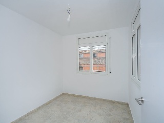 Piso en C/ Montseny, Gerona 13