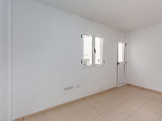 Pisos en C/ Vicente Guerra - Arrecife - Las Palmas 12