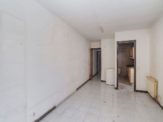 Piso en C/ Sant Jordi - Canovelles - Barcelona 3