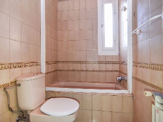 Piso en C/ Sant Jordi - Canovelles - Barcelona 16