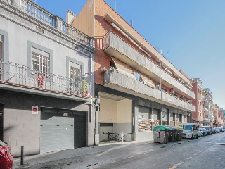 Pisos banco Badalona