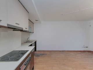 Pisos, dúplex y garajes en C/ Rafael de Casanovas, Badalona (Barcelona) 7