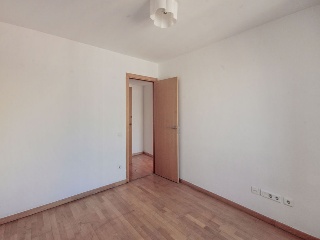 Pisos, dúplex y garajes en C/ Rafael de Casanovas, Badalona (Barcelona) 9