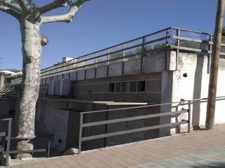 Local en venta en Torrelles De Foix de 408  m²