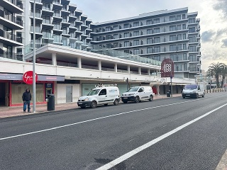 Local en Av. Portmany 4