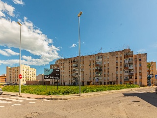 Suelo en C/ Almirante 30