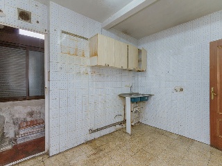 Piso en C/ Teatinos, Coslada 19