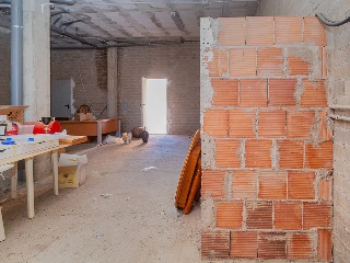 Local en C/ Ortiz Tomás 16