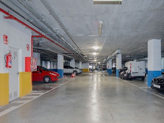 Locales y plazas de garaje en Sevilla 22
