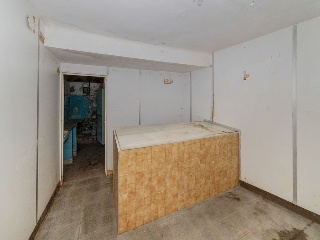 Local comercial en C/ Dels Teulissos - Cardona - Barcelona 6