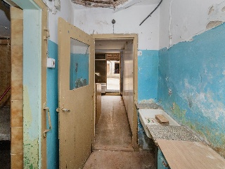 Local comercial en C/ Dels Teulissos - Cardona - Barcelona 11