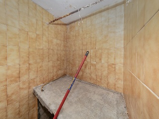 Local comercial en C/ Dels Teulissos - Cardona - Barcelona 12