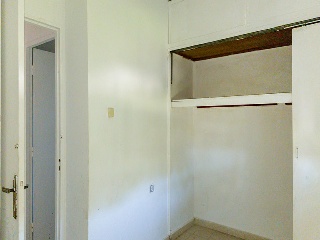 Piso en C/ Cepsa, San Roque (Cádiz) 13