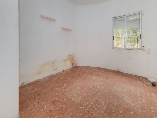 Casa en C/ Font dels Llops, Manresa (Barcelona) 11