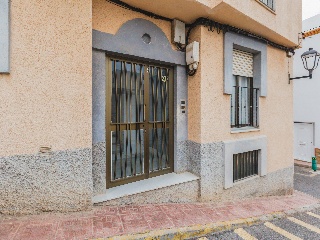 00324-0001 51