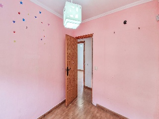 Piso en C/ Virgen de los Reyes, La Línea de la Concepción (Cádiz) 11