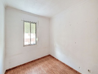 Piso en C/ Virgen de los Reyes, La Línea de la Concepción (Cádiz) 12