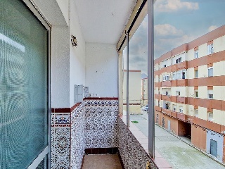 Piso en C/ Virgen de los Reyes, La Línea de la Concepción (Cádiz) 16