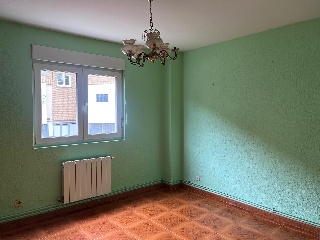 Piso en Av Moneche - Torrelavega - Cantabria  8