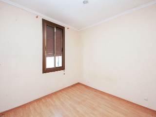Piso en C/ Joaquín Costa 3
