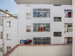 Piso en C/ Barcelona - Banyoles - 26