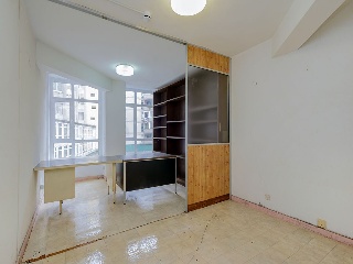 Locales y oficinas en Edificio Arango 14