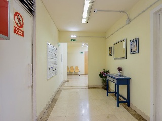 Locales y oficinas en Edificio Arango 26