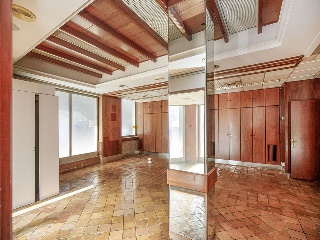Local en Pz Dr Gravalosa - Sant Hilari Sacalm - Girona 9