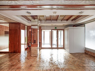 Local en Pz Dr Gravalosa - Sant Hilari Sacalm - Girona 11