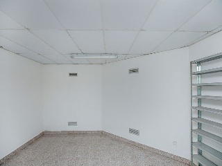 Local en Pz Dr Gravalosa - Sant Hilari Sacalm - Girona 16