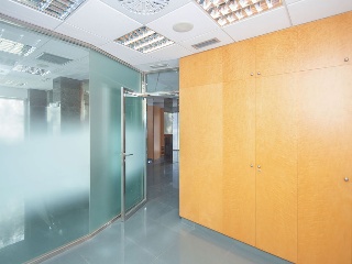 Local en C/ Badajoz - Sant Boi de Llobregat - Barcelona 8