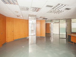 Local en C/ Badajoz - Sant Boi de Llobregat - Barcelona 11