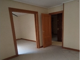 05250-0001 7