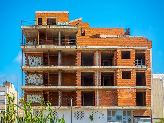 Edificio en construcción en C/ de Madrid 23