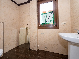 Chalet en C/ Txuloko Kamio, Urdiain (Navarra) 42
