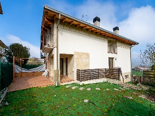 Chalet en C/ Txuloko Kamio, Urdiain (Navarra) 57