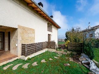 Chalet en C/ Txuloko Kamio, Urdiain (Navarra) 58