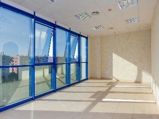 Oficinas y plazas de garaje en C/ Arquitectura 4