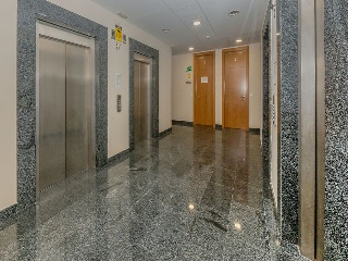 Oficinas y plazas de garaje en C/ Arquitectura 12