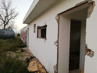 Terreno rústico con edificación en Catadau - Valencia -  12