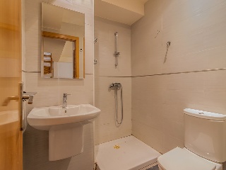 Pisos en C/ Sant Antoni,  Lleida  35