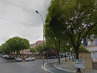 Garaje en C/ Almendralejo, Sevilla 2