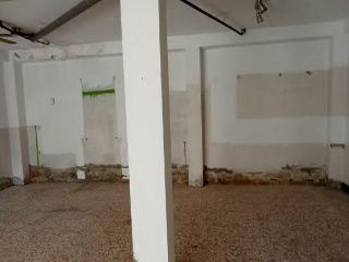 Local en C/ Dilar, Sevilla  4