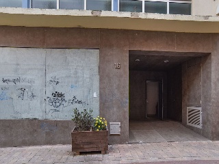 Edificio en C/ Josep Anselm Clavé 4