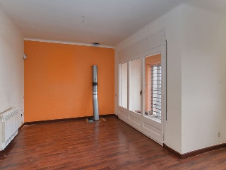 Edificio en C/ Josep Anselm Clavé 5