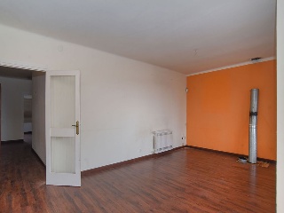 Edificio en C/ Josep Anselm Clavé 6